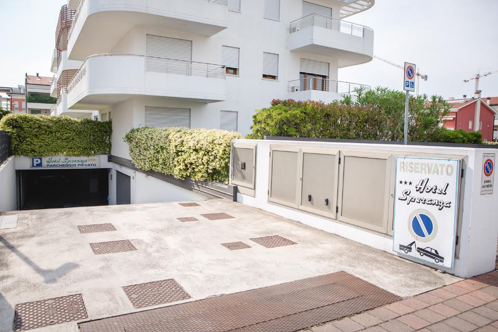 Hotel Speranza Lido di Jesolo Exterior foto